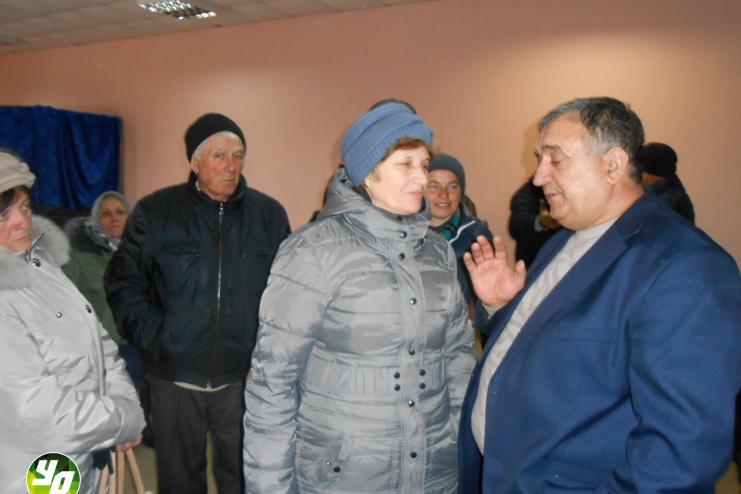 Иван Кюссе встретился с жителями Весёлой Долины