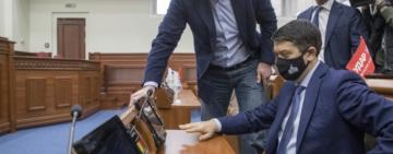 Кличко показував Разумкову як боротися з кнопкодавством 