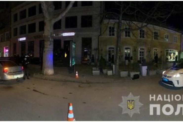 В центре Одессы произошла перестрелка, ранены три человека