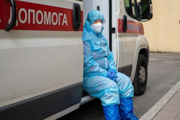 В Україні за минулу добу зафіксували 6377 нових випадків коронавірусу