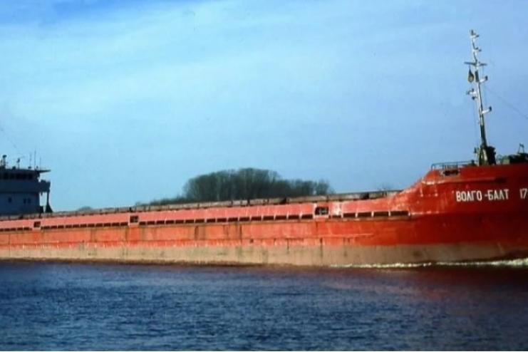 У Чорному морі затонуло судно з українськими моряками, є загиблі