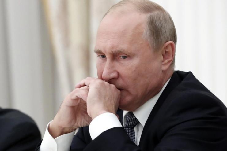 Путін заборонив українцям володіти своєю землею в Криму