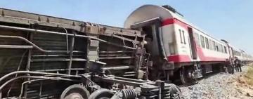 В Египте из-за столкновения двух поездов погибли 32 человека, МИД проверяет, есть ли украинцы в числе жертв