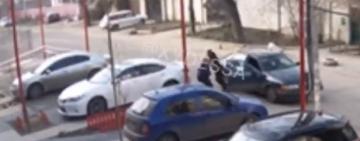 СТРЕЛЬБА И ПОЛМИЛЛИОНА ГРИВЕН: ОДЕССИТ ПОСТРАДАЛ ОТ РУК РАЗБОЙНИКОВ