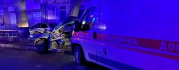 Ночное ДТП в Одессе: водитель "скорой" уснул за рулём