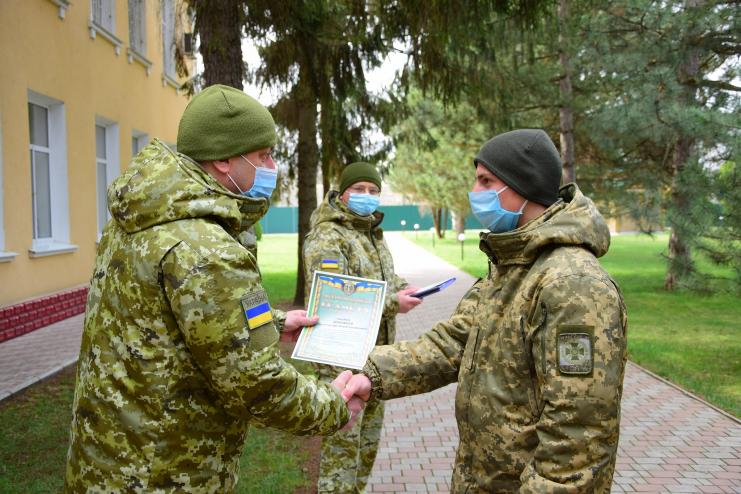В ІЗМАЇЛЬСЬКОМУ ЗАГОНІ ЗВІЛЬНИЛИ СТРОКОВИКІВ