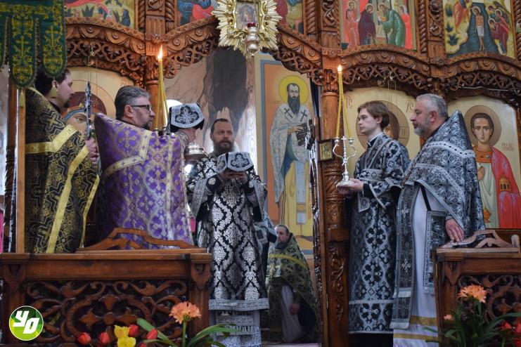 Архиепископ Виктор совершил архипастырский визит в Арциз