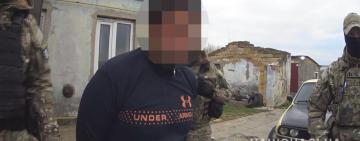 В ОДЕССКОЙ ОБЛАСТИ МУЖЧИНА ДВА ГОДА НАСИЛОВАЛ МАЛОЛЕТНЮЮ ПАДЧЕРИЦУ