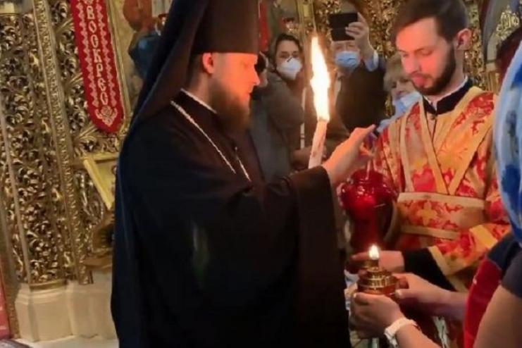 До України з Єрусалиму прибув Благодатний вогонь. Як це було
