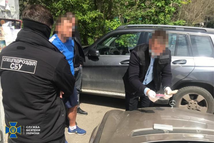 CБУ викрила керівника спортшколи Одеської міської ради на корупції