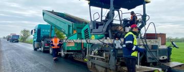 Відновлено ремонтні роботи дороги, яка з'єднує два курортних села Одещини