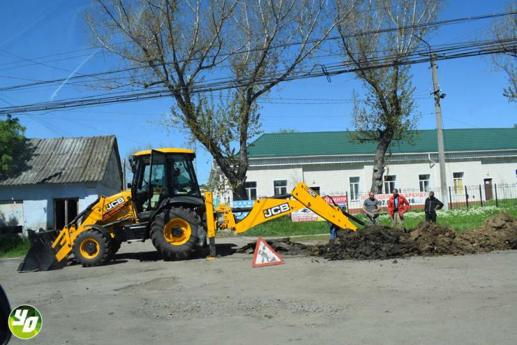 Роботи по заміні водопроводу у центрі Арциза завершаться до кінця травня - Желясков