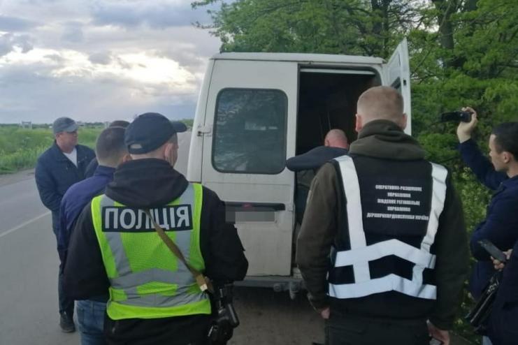 В АРЦИЗЕ ЗАДЕРЖАЛИ ВОДИТЕЛЯ, ПЕРЕВОЗИВШЕГО СВЫШЕ  ТОННЫ КОНТРАФАКТНОГО СПИРТА 