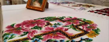 В Килии открылась выставка работ народных умельцев с уникальным столетним экспонатом (фоторепортаж) 