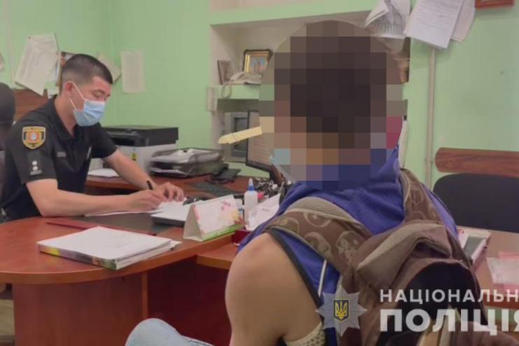 Был пьян и накурен: житель Килии признался в изнасиловании 8-летней девочки (видео допроса)