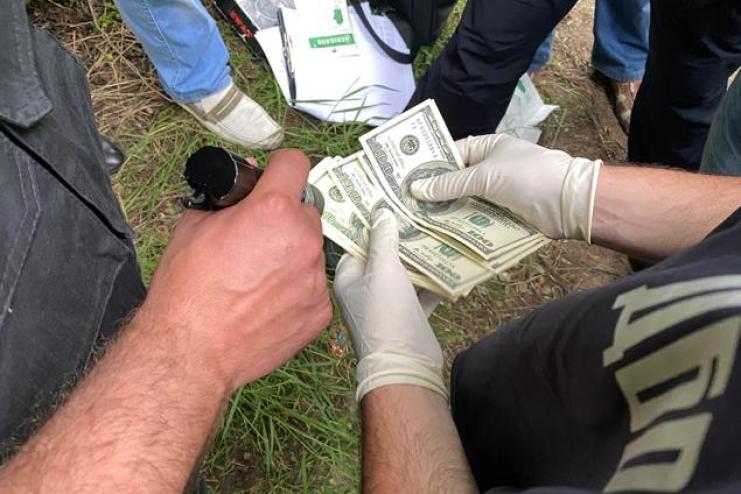 "Оборотни" в погонах: в Одесской области на взятке попался пограничник