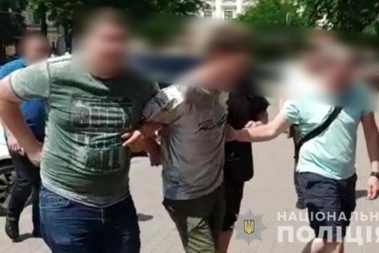 Операция "Сирена": в Одессе подозреваемый сбежал из зала суда