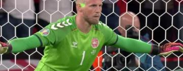 Лазерна указка і піротехніка: УЄФА наклала штраф на Футбольну асоціацію Англії після матчу з Данією