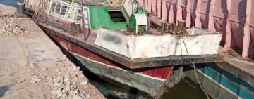 Прикордонники Ізмаїльського загону затримали штовхач із баржами в Кілійському гирлі Дунаю