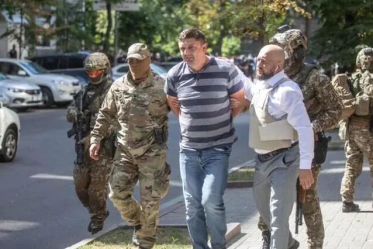 Суд обрав запобіжний захід ветерану АТО, який погрожував підірвати Кабмін