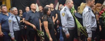В Одесі сьогодні прощаються з трагічно загиблими поліцейськими 