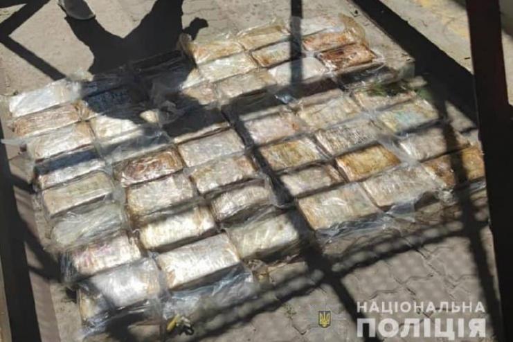 В Одеському порту знову виявили майже 60 кг кокаїну на 10 млн доларів США