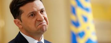 В Одессе неизвестные развесили баннеры с оскорблениями президента