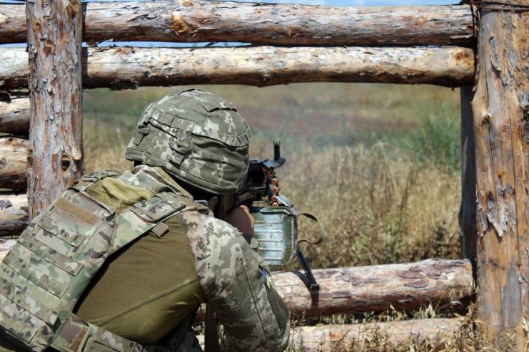 День Незалежності закінчився загибеллю і пораненням українських військових на Донбасі