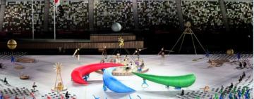 "Парааеропорт", феєрверки та яскраві прапороносці. Якою була церемонія відкриття Паралімпіади-2020