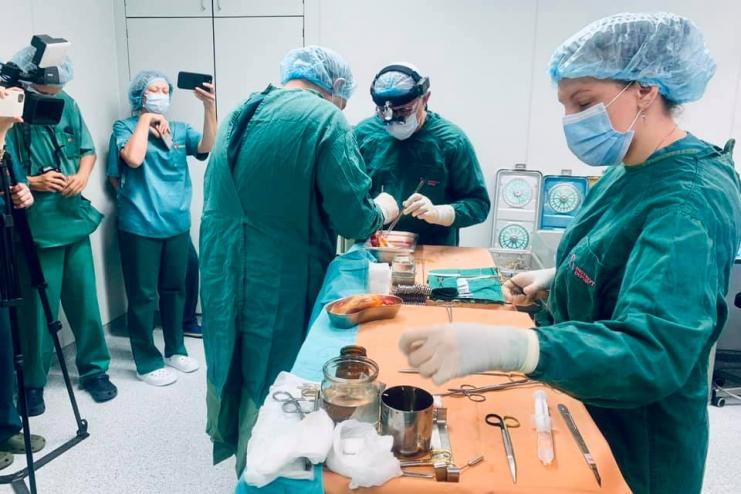 Ніч, яка зберегла чотири життя: українські лікарі пересадили серце, дві нирки і печінку