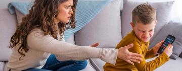 Мобильный гаджет: друг или враг ребёнку? 