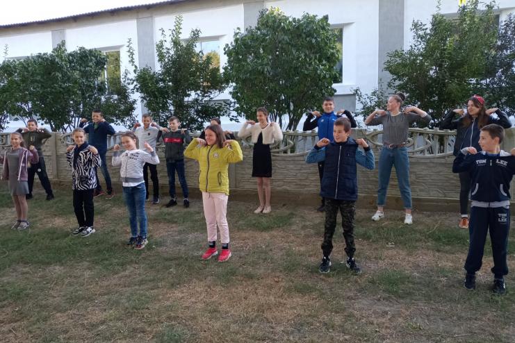  "На зарядку становись!": в школах Тарутинской громады утро начинается с зарядки