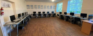 Комп'ютерний клас у селі Світлодолинське: подарунок благодійної організації "ІТ-Човник"