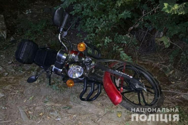 В Одеській області п'яний мотоцикліст влаштував ДТП - загинув пасажир мотоцикла 