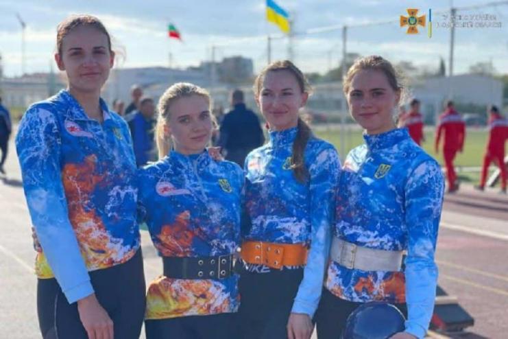 Жіноча збірна рятувальниць Одещини стала абсолютною переможницею на міжнародних змаганнях з пожежно-прикладного спорту в Болгарії