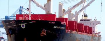 Употребляли местный алкоголь: на балкере в Бангладеш скончались два украинских моряка