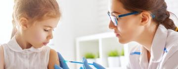 У МОЗ планують дітей від 14 років вакцинувати від коронавируса: документи вже готові