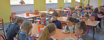 10% працівників їдалень у закладах освіти виявились носіями стафілококу – МОЗ