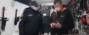 92 адміністративних матеріали склали правоохоронці Одещини на порушників карантинних норм 