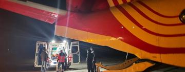 Самолет ГСЧС экстренно доставил тяжелобольного пациента из Одессы в столичную больницу