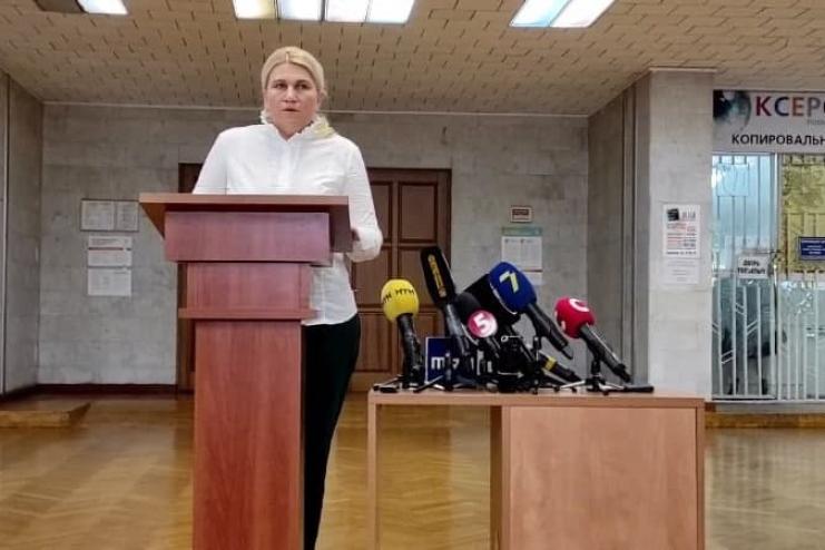 Ушла на полуслове в слезах: чиновники не сдерживают эмоций из-за недостачи кислорода в Одессе
