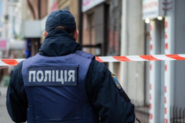 Пять торговых объектов Одессы: полиция проверяет информацию о минировании