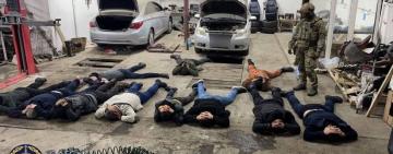 В ОДЕСІ ВИКРИТО НАРКОУГРУПОВАННЯ, ЯКЕ НАЛАГОДИЛО ВИРОЩУВАННЯ ТА ЗБУТ КАНАБІСУ