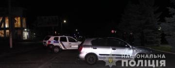 Житель Одесской области "подшофе" столкнулся с полицейским авто