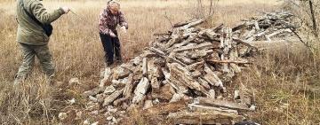 Неизвестные устроили свалку на территории нацпарка 