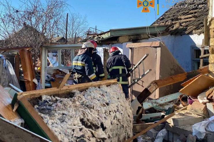 Растапливала печь бензином: в Измаиле взорвался дом пенсионерки(фото)