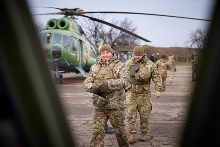 СЬОГОДНІ ВІДЗНАЧАЮТЬ 30-ТУ РІЧНИЦЮ ЗБРОЙНИХ СИЛ УКРАЇНИ