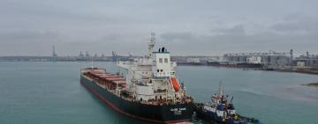 "ТИС" принял второе из семи судов с американским углем для ДТЭК