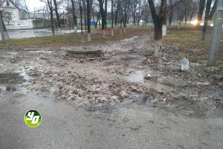 Звідки береться бруд у наших містах?