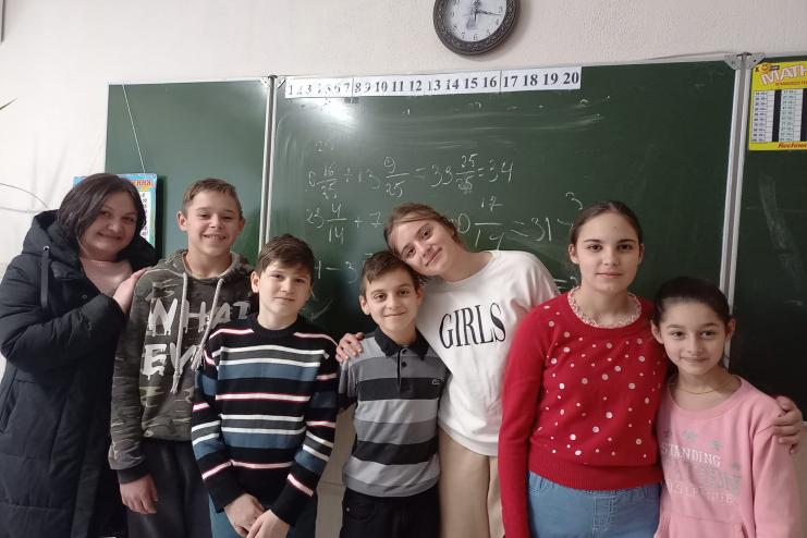 От детей - детям: в Бородинской громаде дети собрали подарки воспитанникам Тарутинского приюта